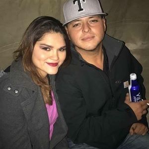 Meet your Posher, Yesenia